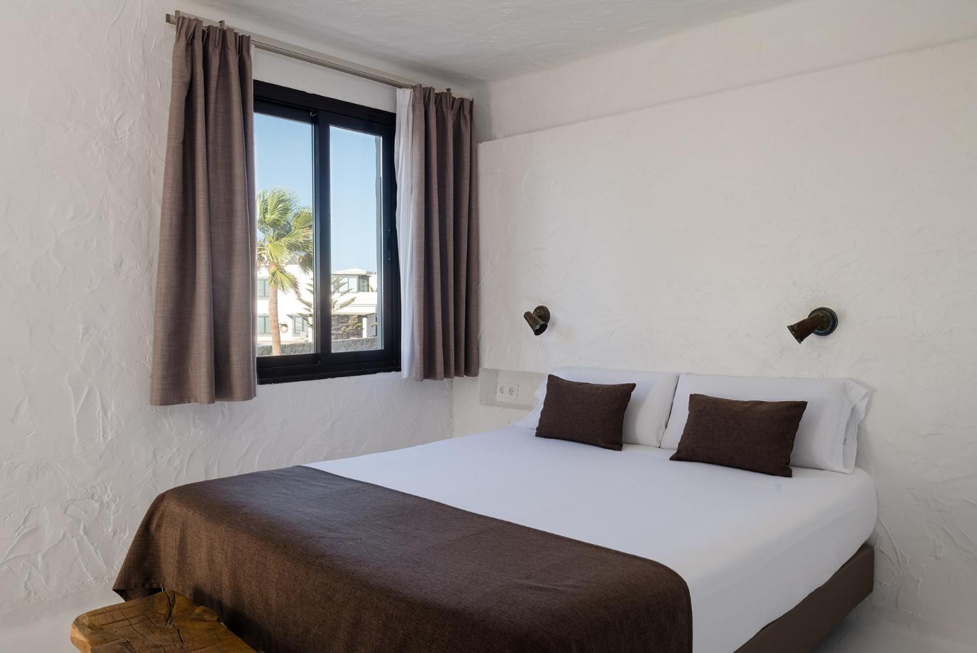 Kamezi Boutique Hotel Villas Playa Blanca  Room photo