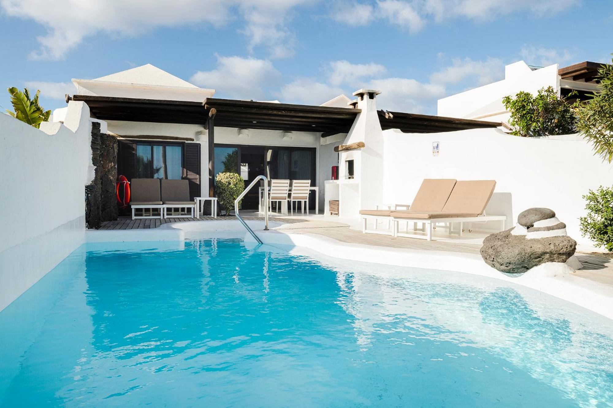 Kamezi Boutique Hotel Villas Playa Blanca  Room photo